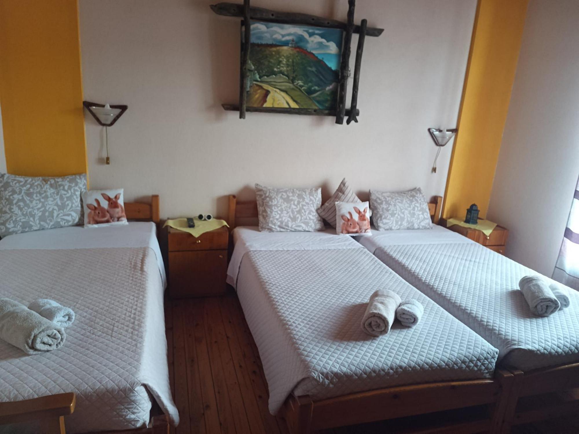 Agios Achillios 호텔 외부 사진